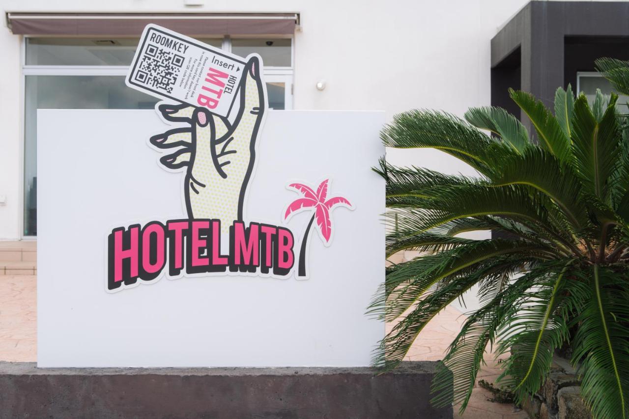 Hotel Mtb Мотобу Екстериор снимка